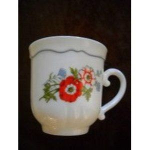 10 Arcopal France Vintage Milk Glass Cup Orange Flower Design